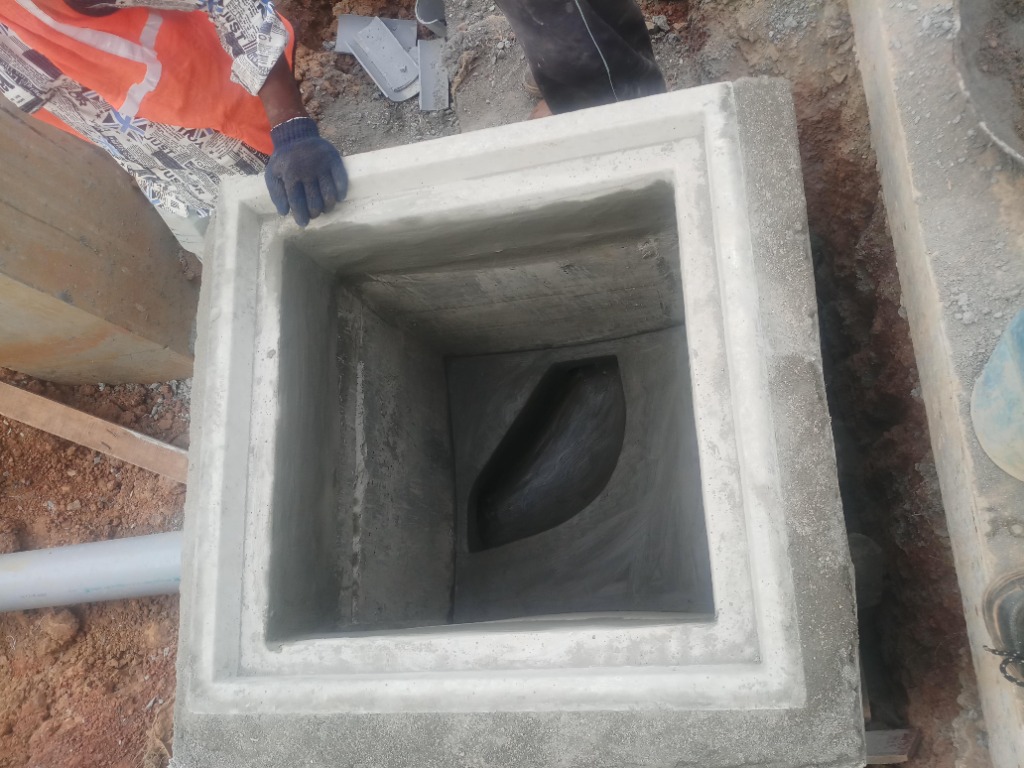 Finished Sewage Inspection Manhole Chamber